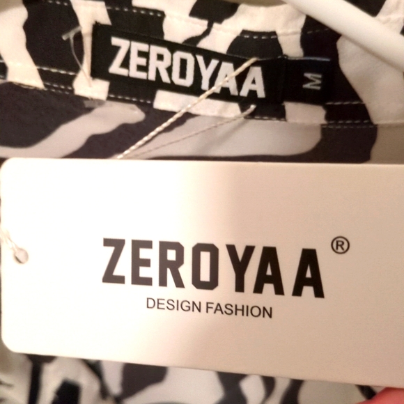 Zeroyaa button down blouse - Picture 3 of 3